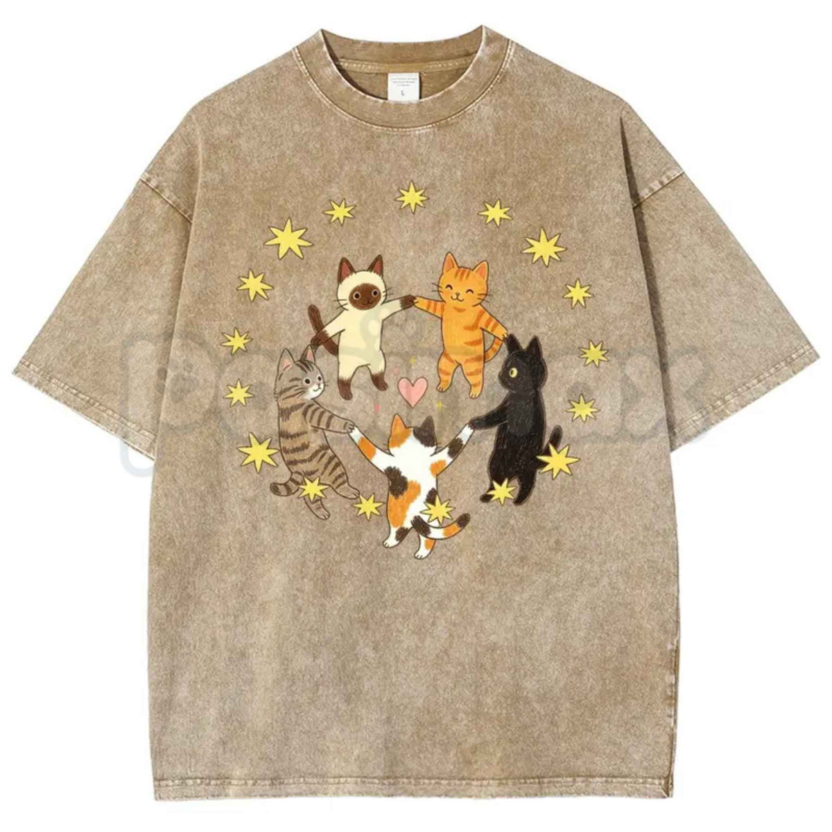 D Luxe- Five Holding Hands Circle Cats T-Shirt